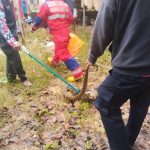 Damkar Kukar Pos Marangkayu Evakuasi Ular Sawa di Desa Sebuntal