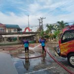 DAMKARMATAN KUKAR MENDAPATKAN LAPORAN UNTUK MEMBERSIHKAN MASJID PASCA QURBAN