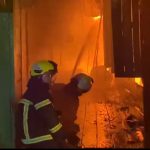 Kebakaran Pemukiman di Kelurahan Baru, Tenggarong, Hanguskan Sekitar Tujuh Rumah.